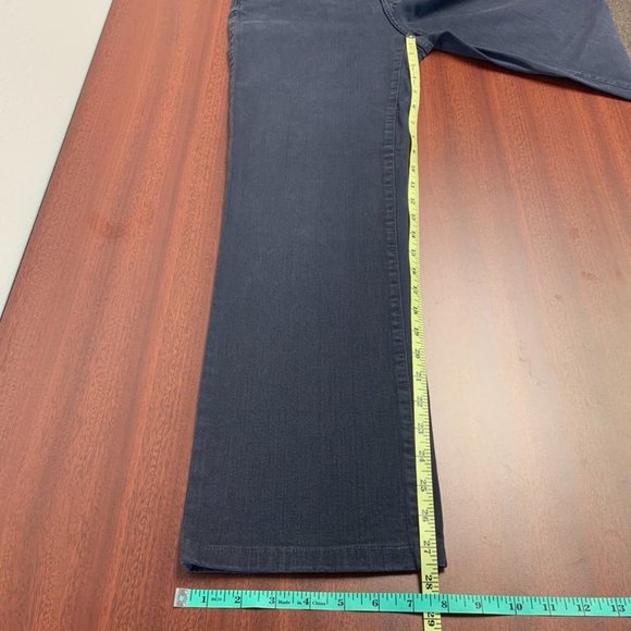 NYDJ High Waisted - Picture 3 of 10